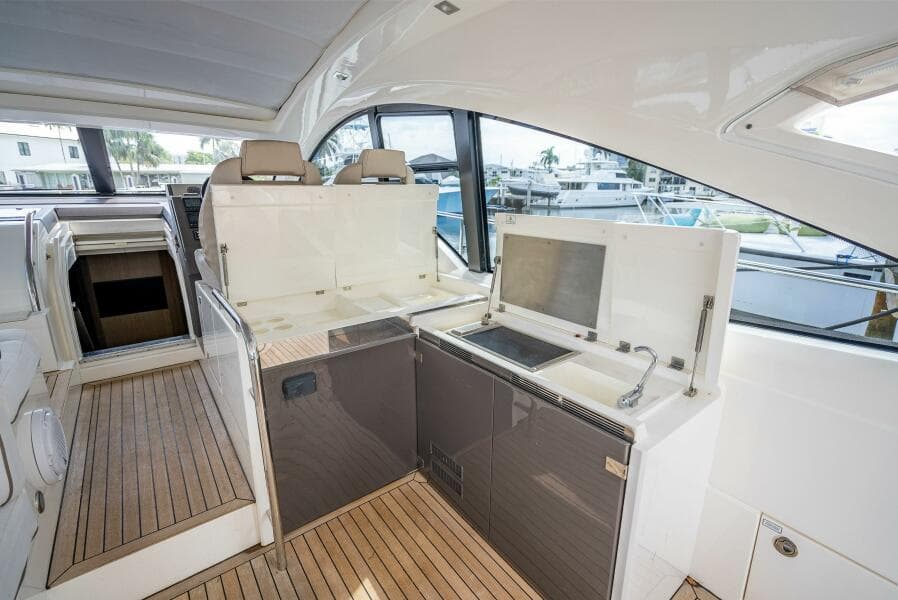2015 Fairline Targa 48 Open - Photo 32