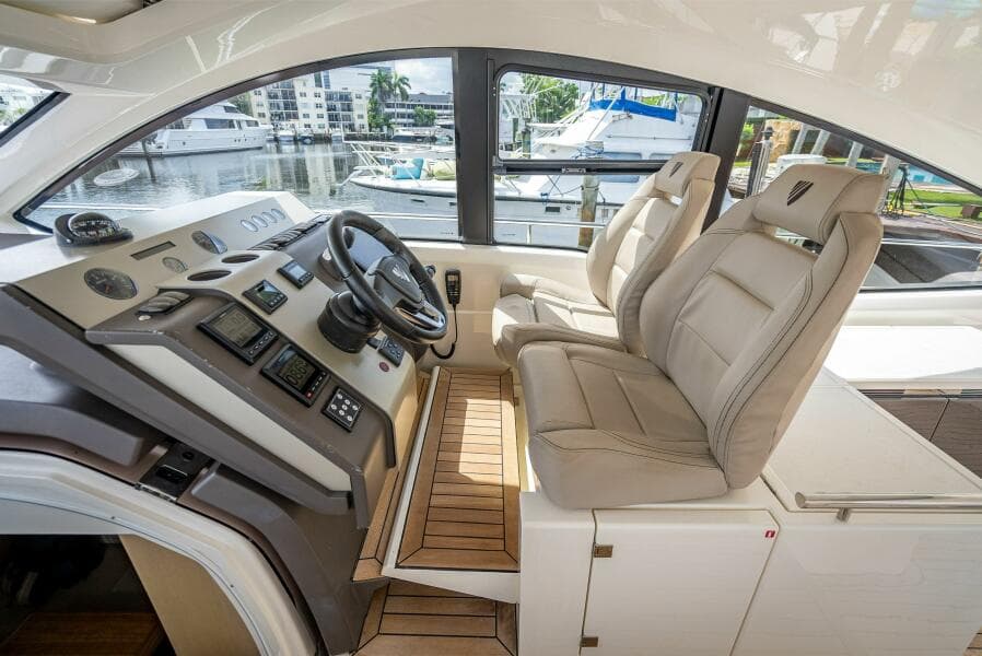 2015 Fairline Targa 48 Open - Photo 28