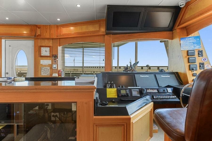 2018 Avenger Luxury Catamaran Coastal Cruiser - Photo 14
