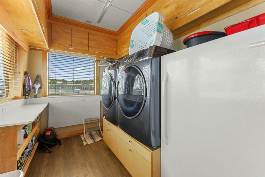 2018 Avenger Luxury Catamaran Coastal Cruiser - Photo 35