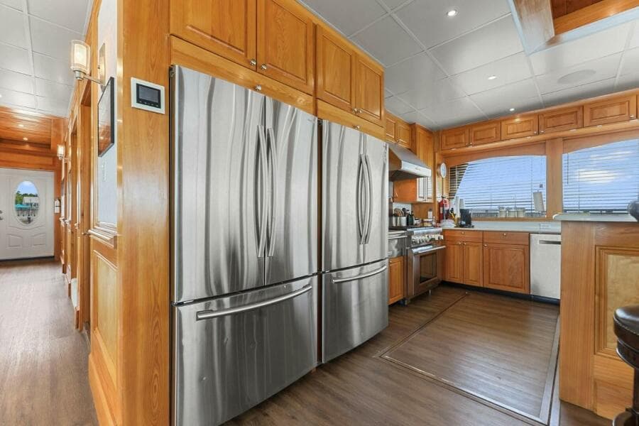 2018 Avenger Luxury Catamaran Coastal Cruiser - Photo 17