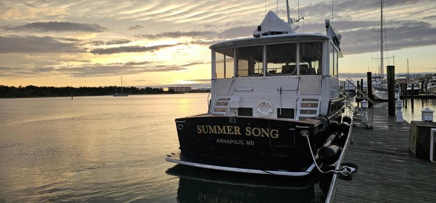 1969 Derecktor Hunt Motor Yacht - Photo 4