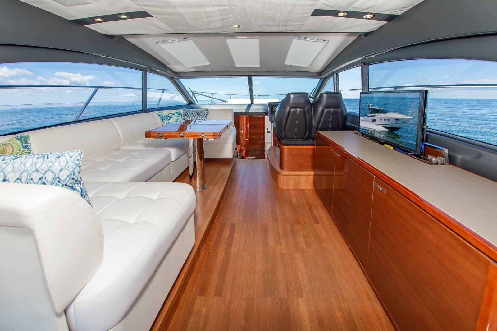2014 Princess V48 - Photo 20