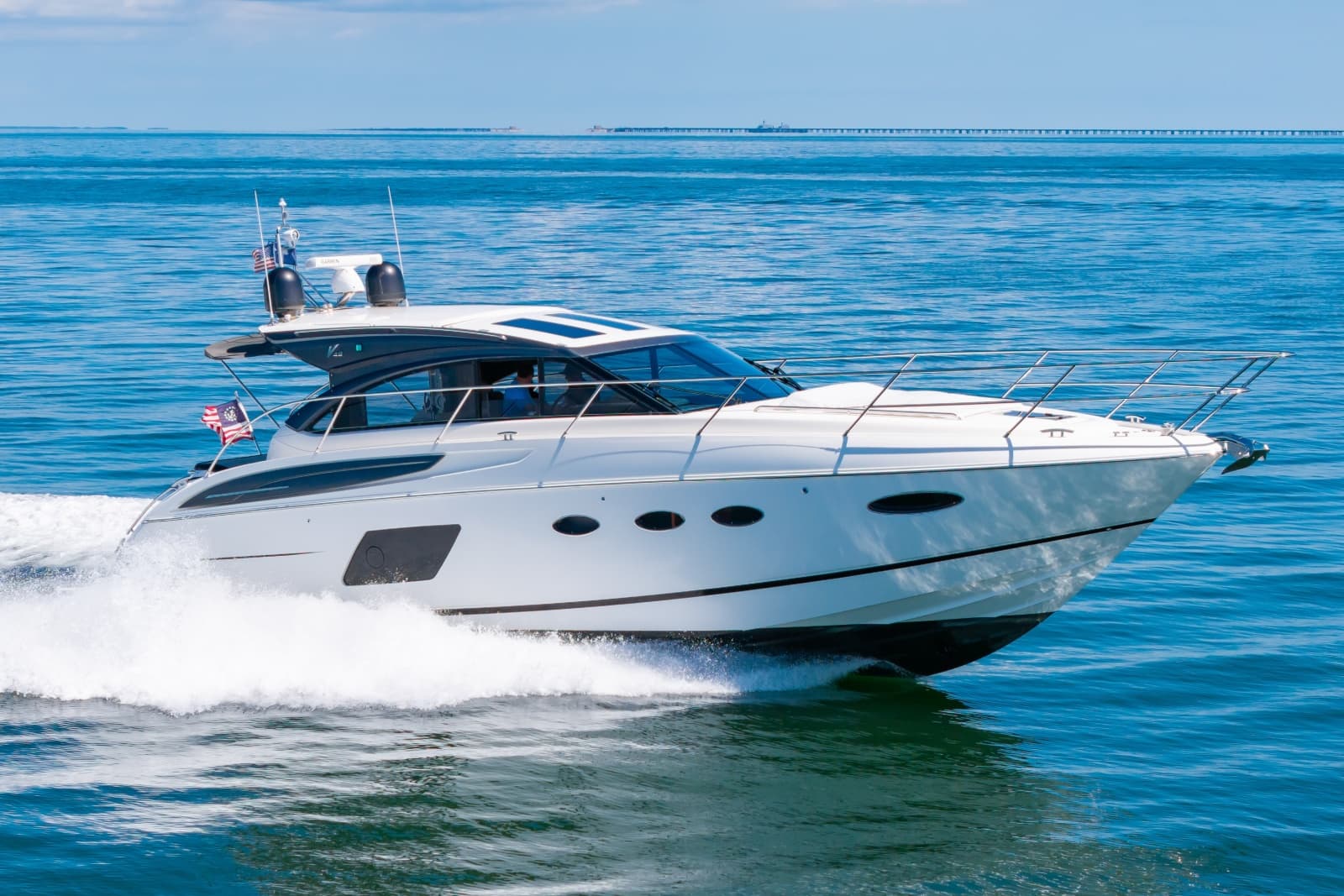 2014 Princess V48 - Photo 3