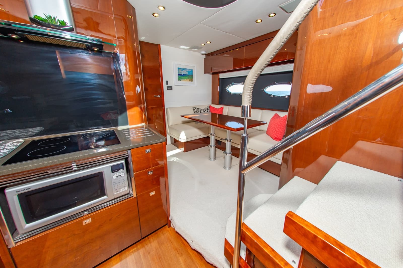 2014 Princess V48 - Photo 27