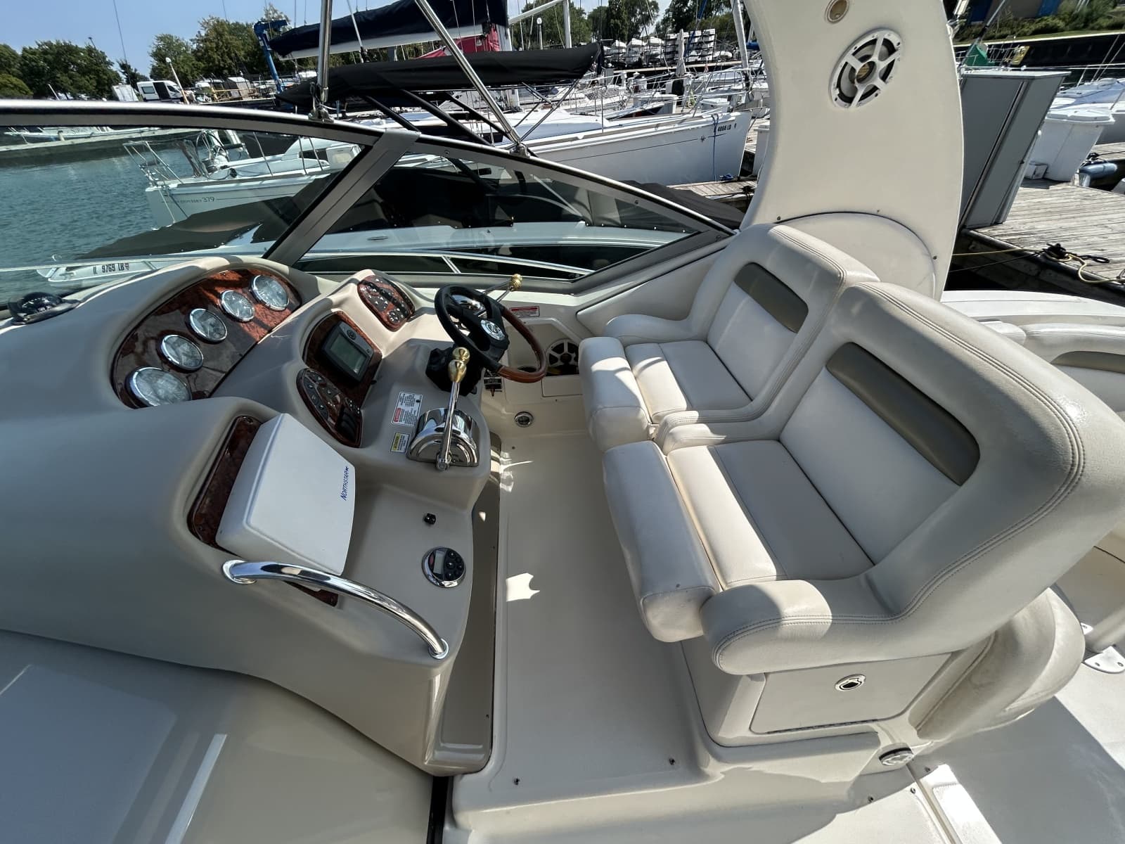 2006 Sea Ray Sundancer 320 - Photo 6