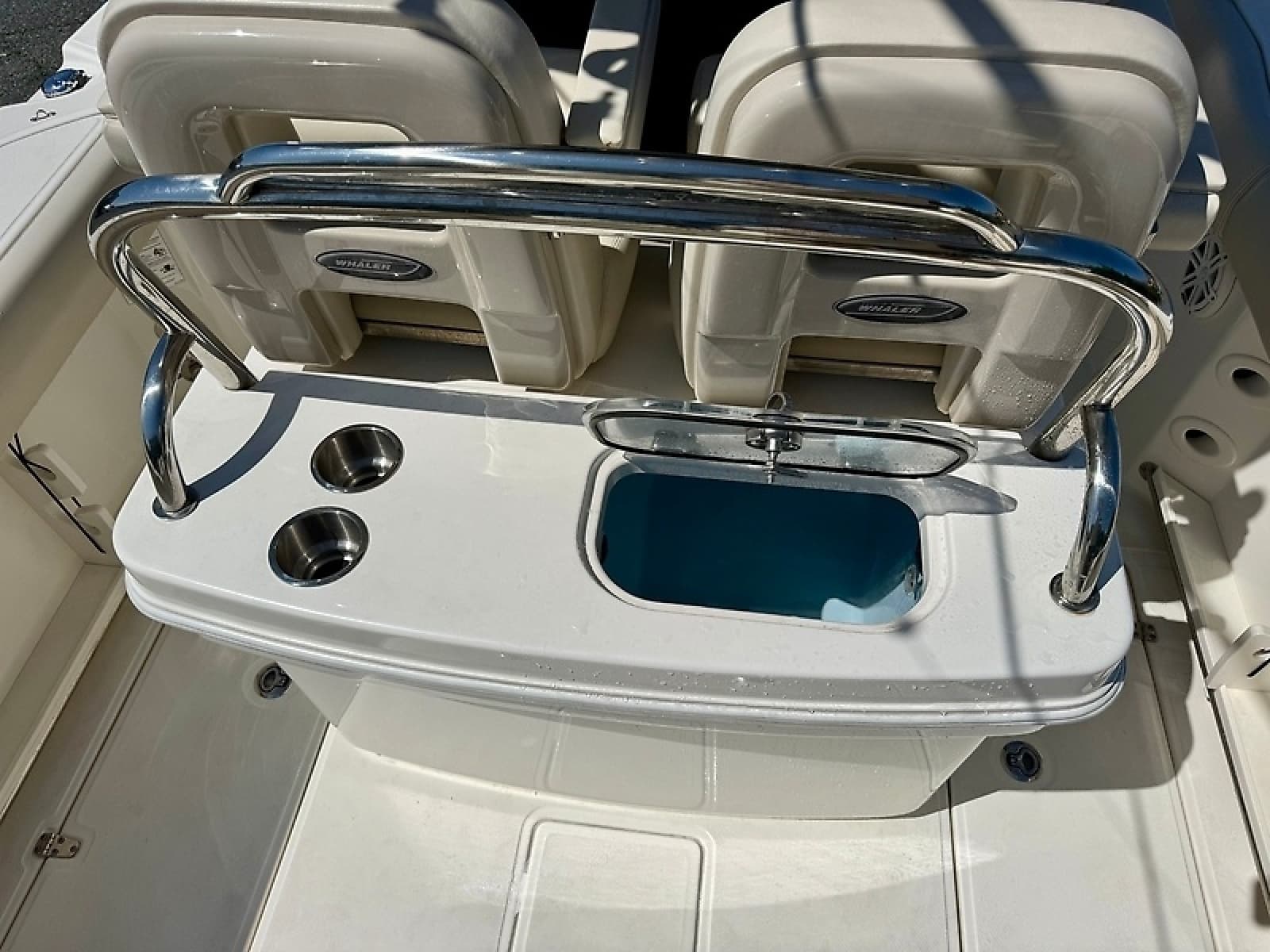 2024 Boston Whaler 250 Outrage - Photo 31