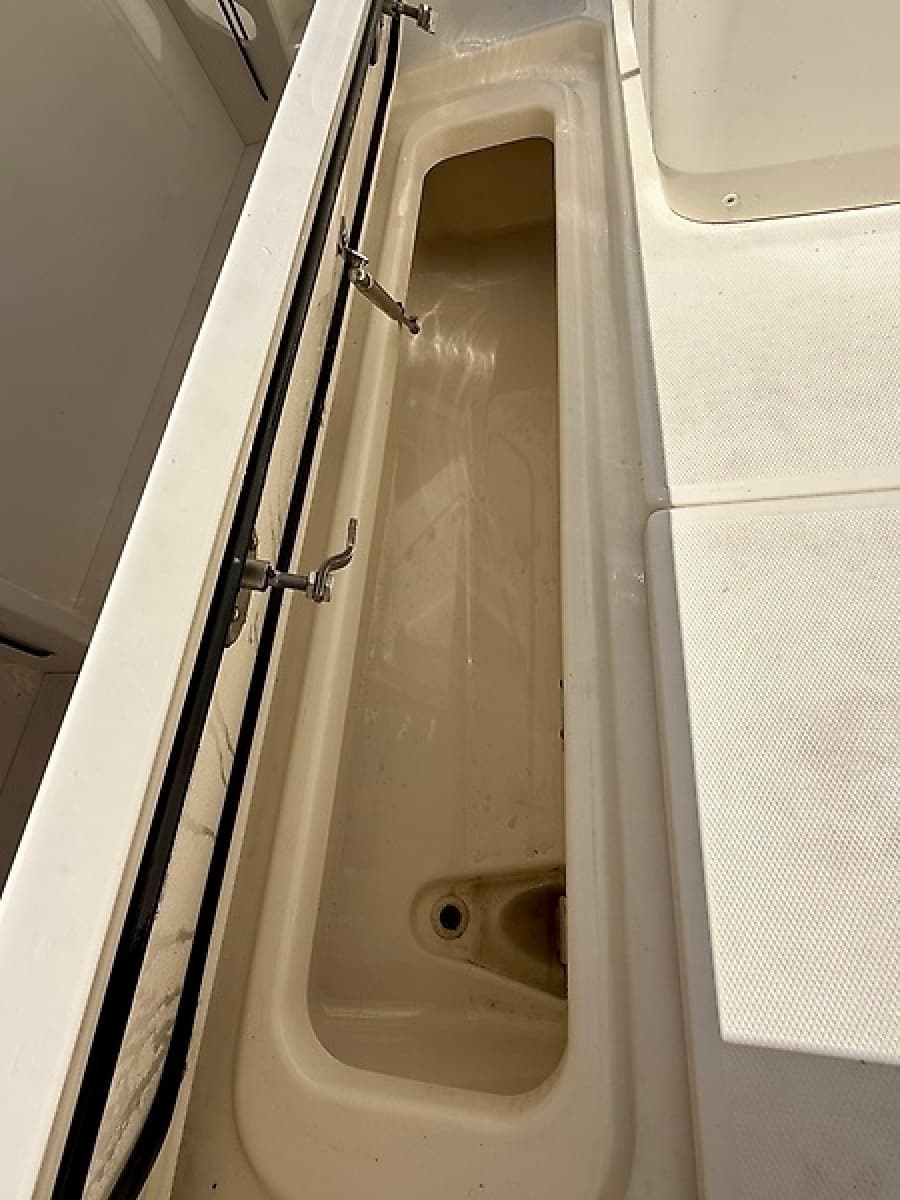 2024 Boston Whaler 250 Outrage - Photo 34
