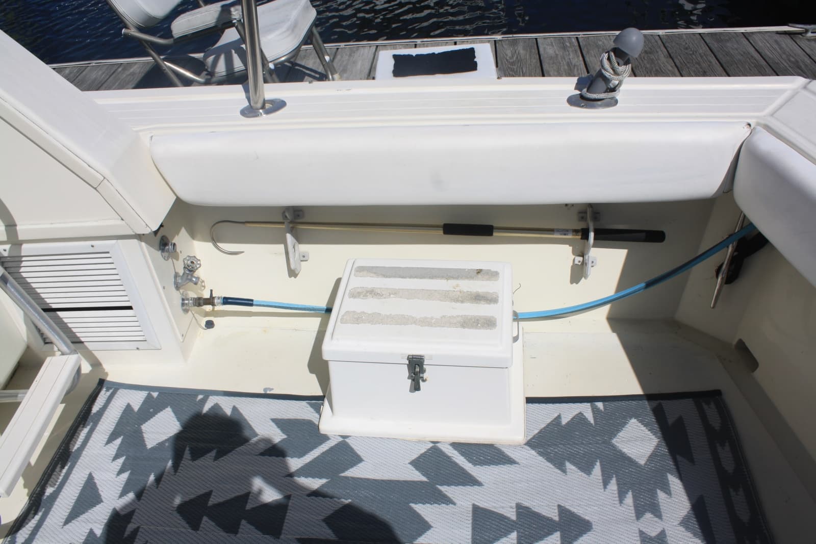 1989 Viking Viking 41 Convertible - Photo 7