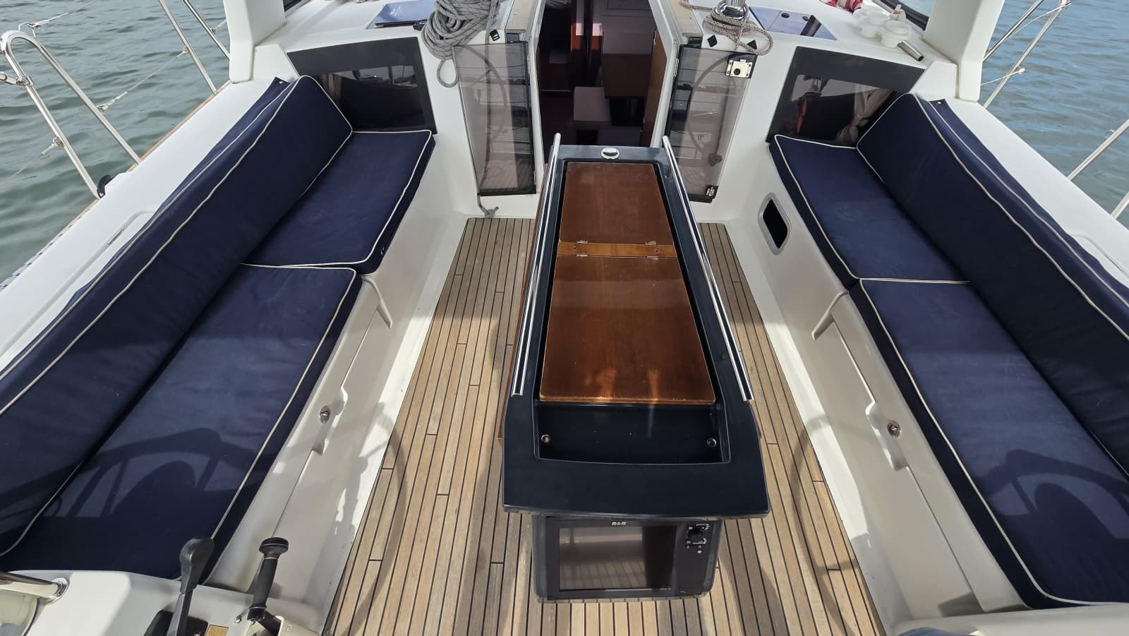 2012 Beneteau  - Photo 6