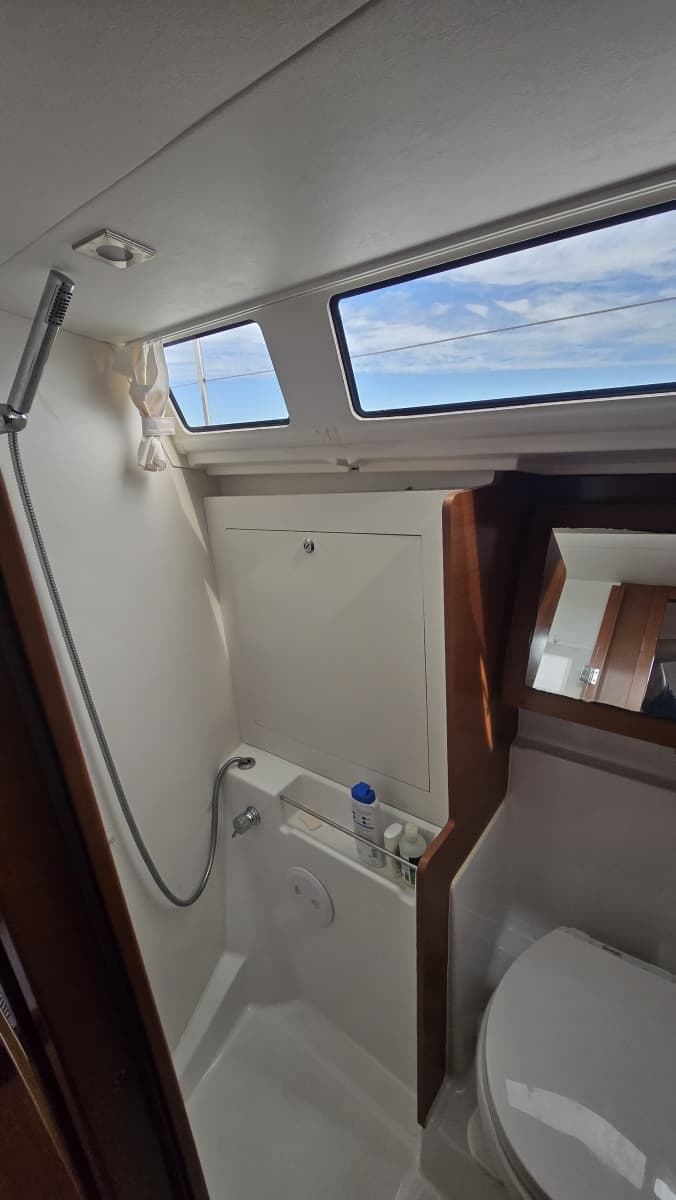 2012 Beneteau  - Photo 24