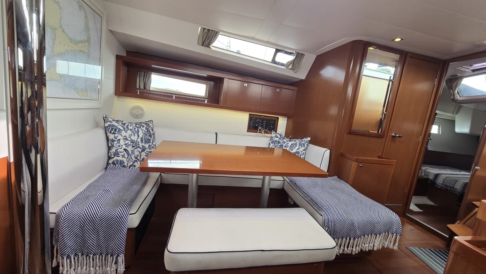 2012 Beneteau  - Photo 13