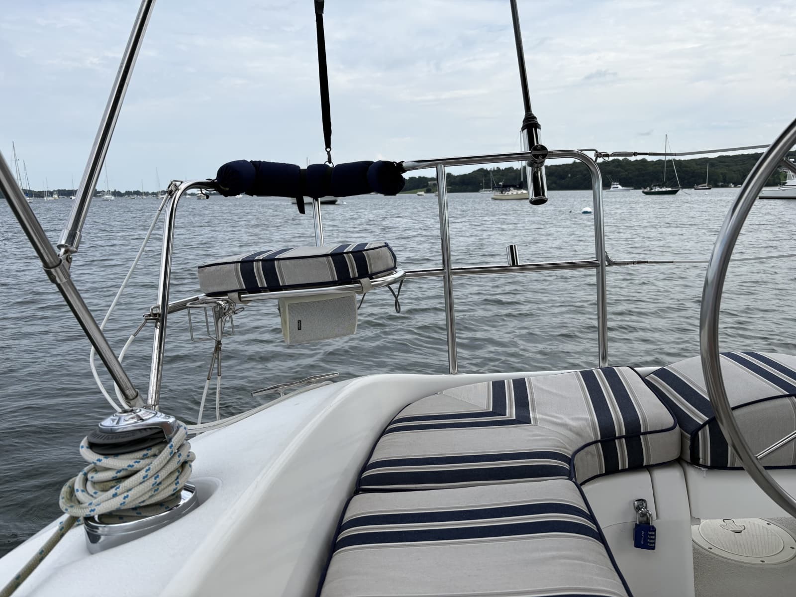 2006 Catalina 309 - Photo 12