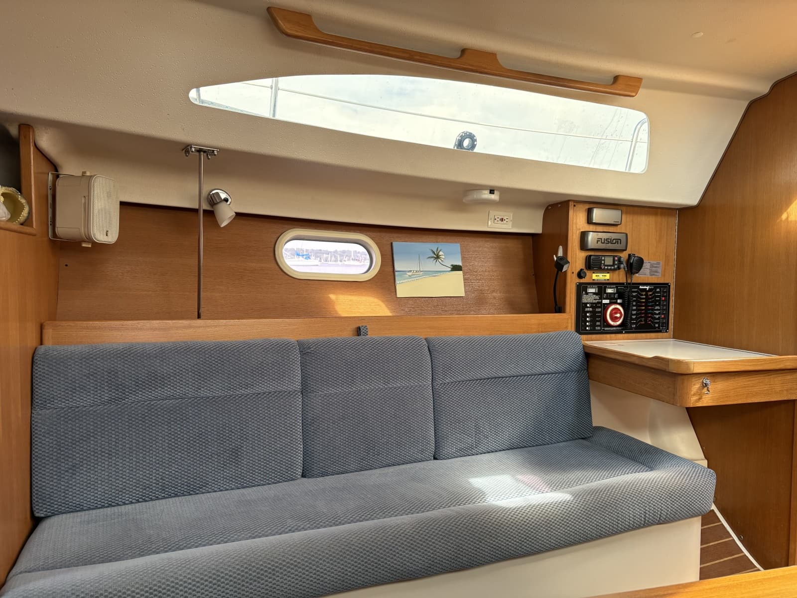 2006 Catalina 309 - Photo 21