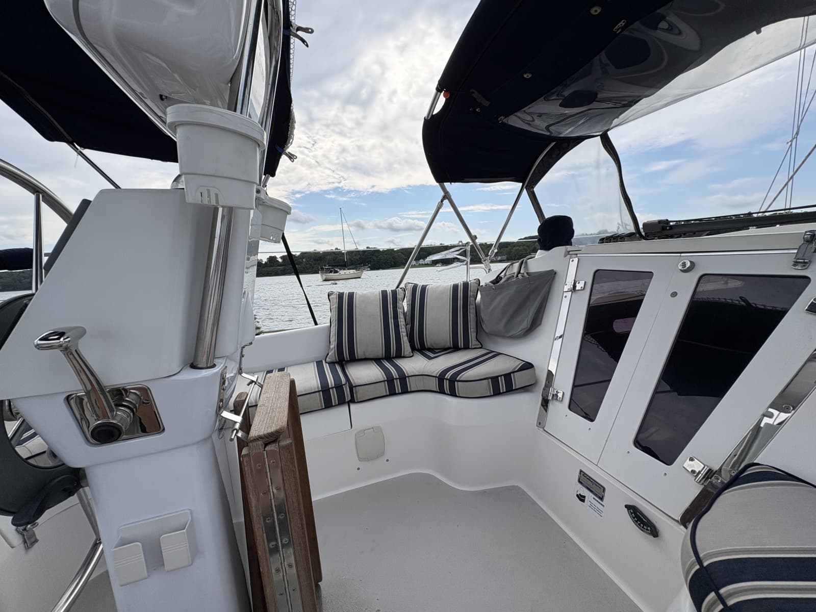 2006 Catalina 309 - Photo 8