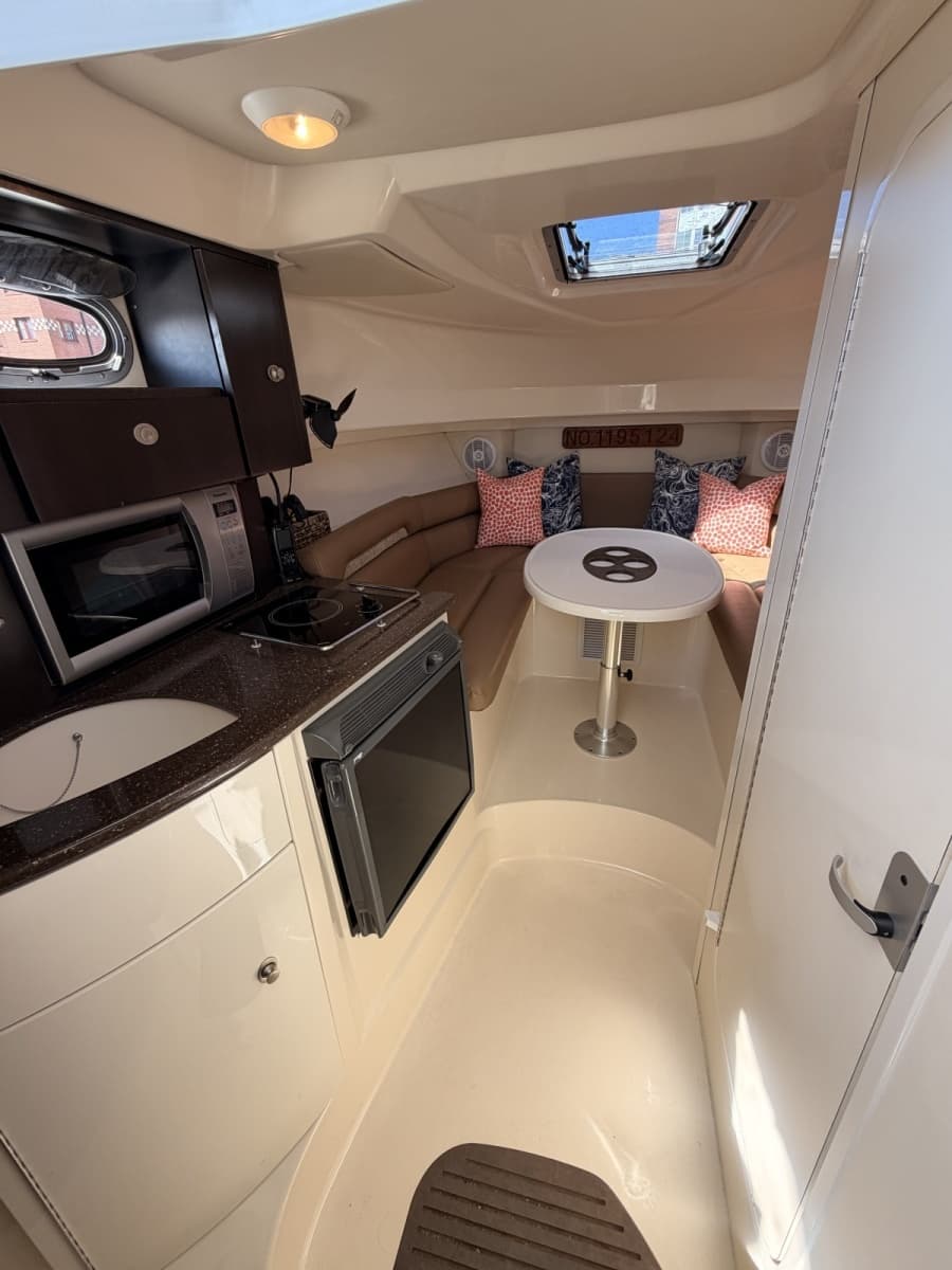 2006 Boston Whaler 285 Conquest - Photo 19