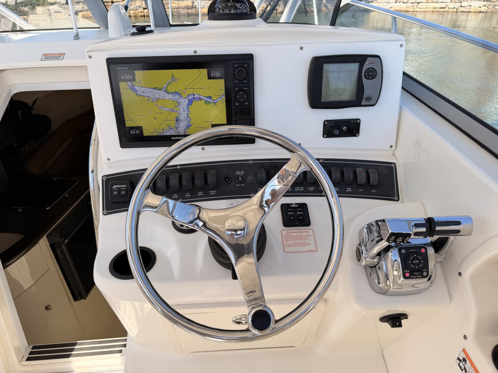 2006 Boston Whaler 285 Conquest - Photo 11