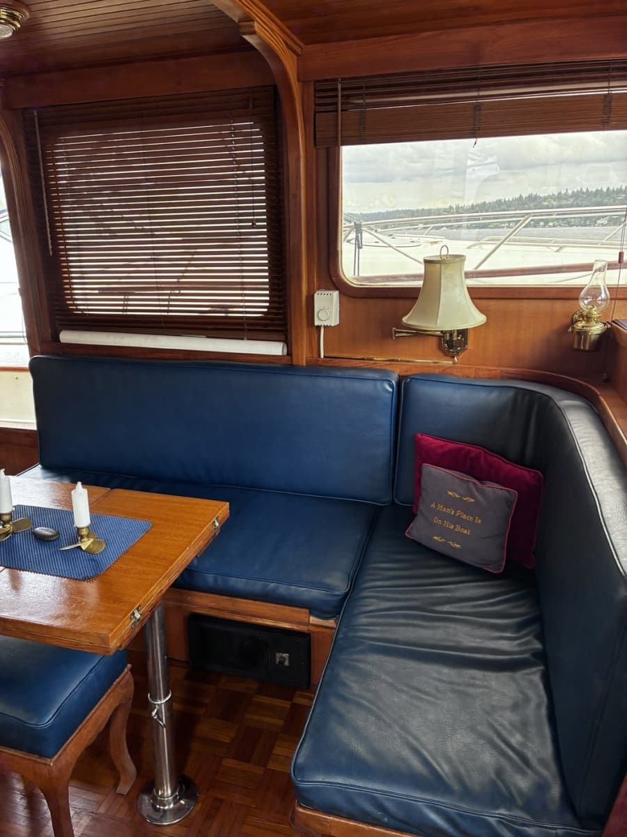 1979 Ocean Alexander 40 Double Cabin - Photo 14