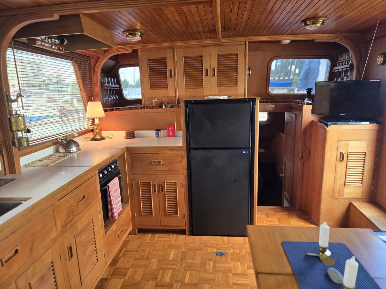 1979 Ocean Alexander 40 Double Cabin - Photo 26