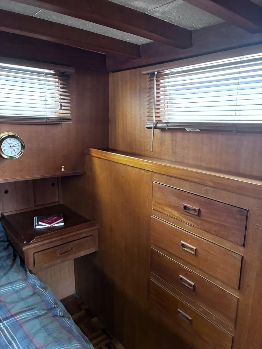 1979 Ocean Alexander 40 Double Cabin - Photo 40
