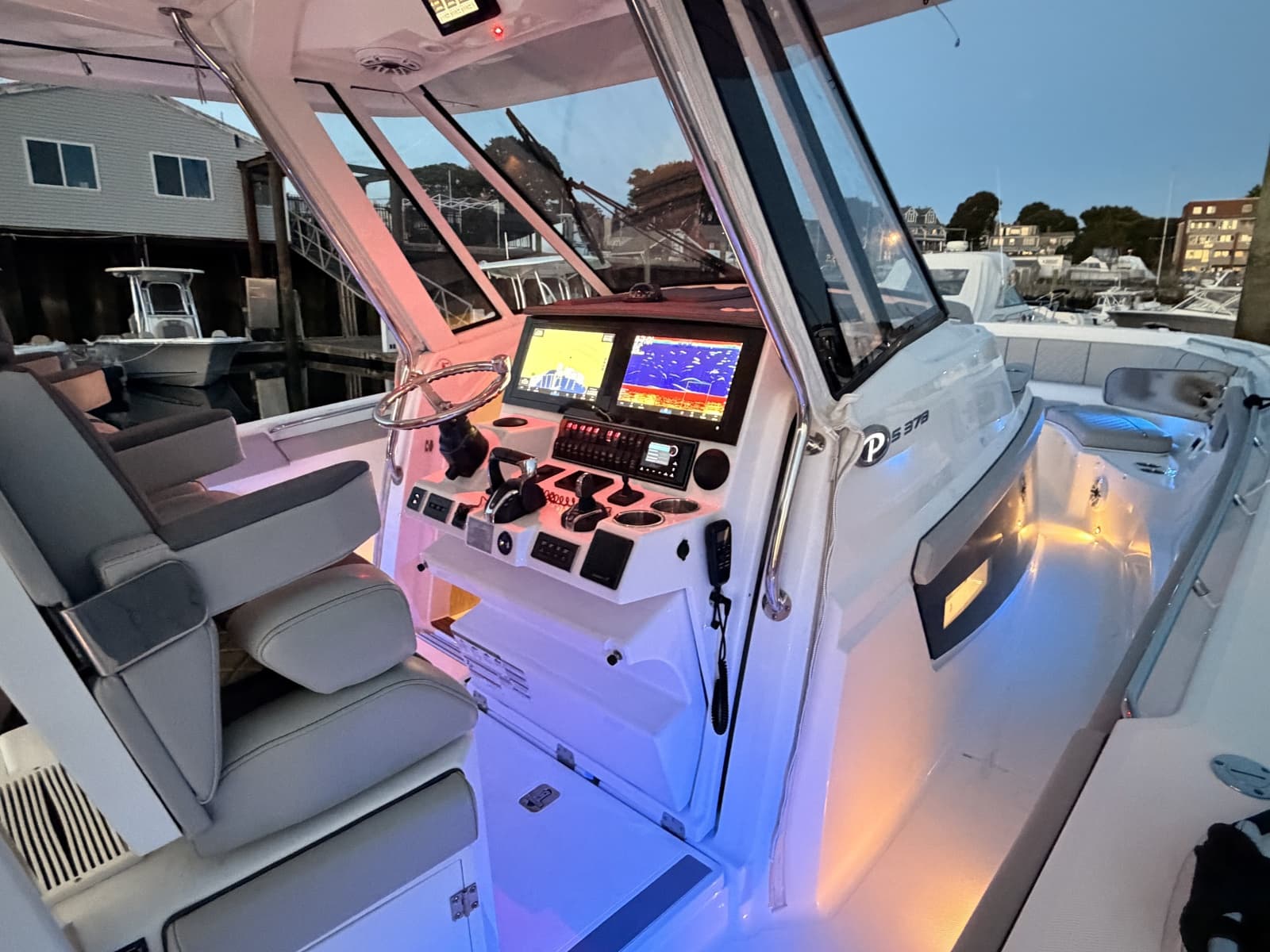 2022 Pursuit S378 - Photo 5