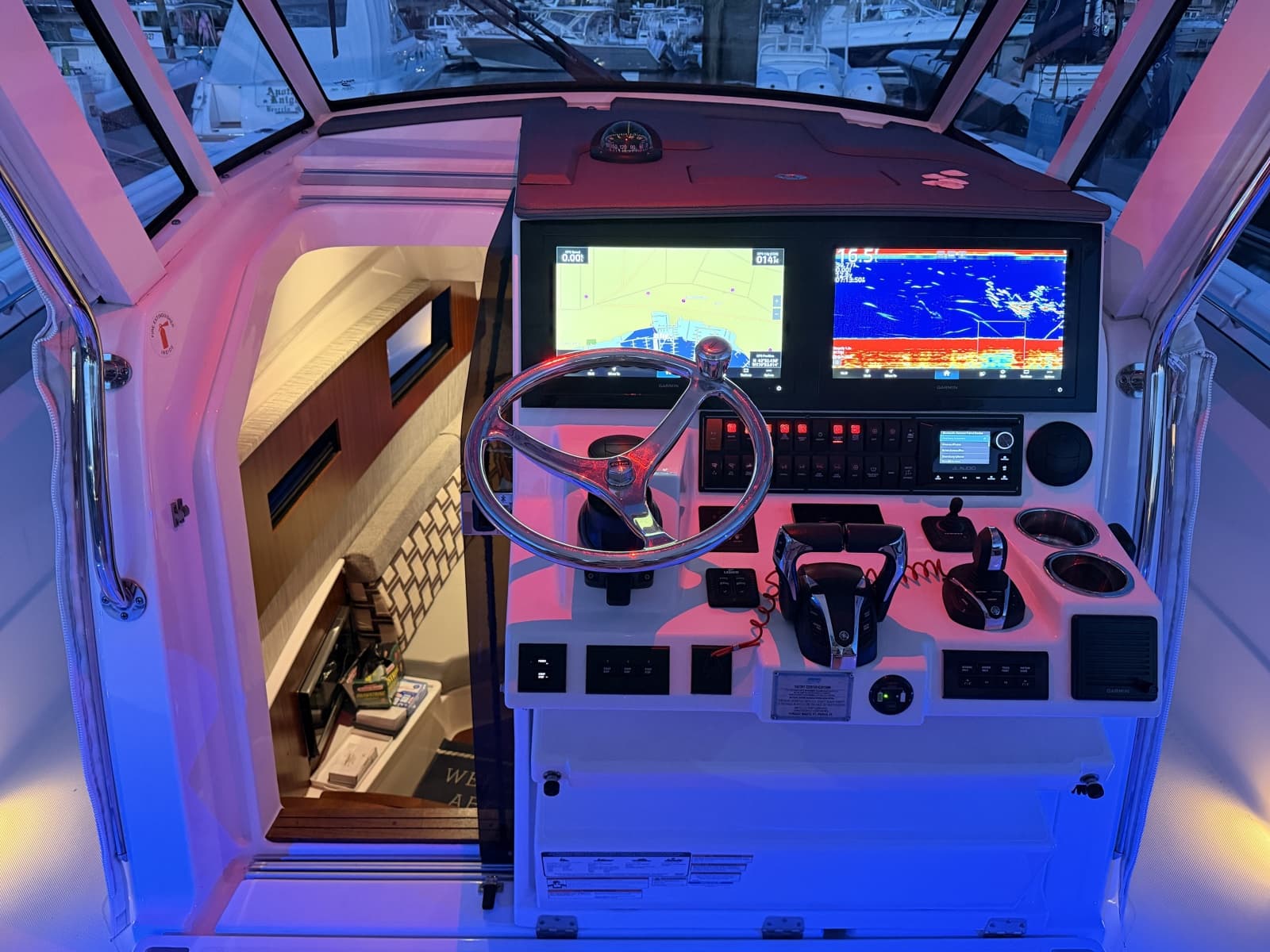 2022 Pursuit S378 - Photo 6