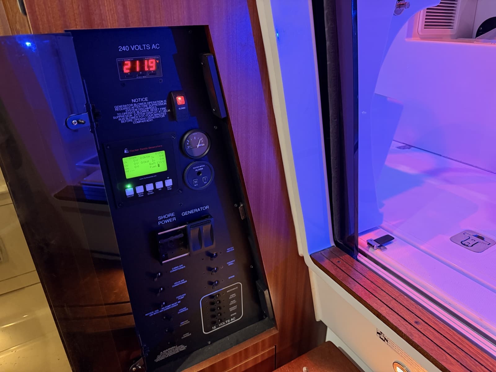 2022 Pursuit S378 - Photo 42