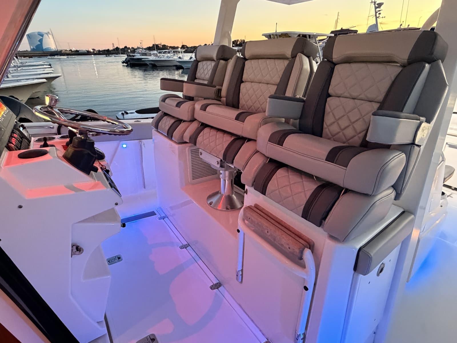 2022 Pursuit S378 - Photo 13