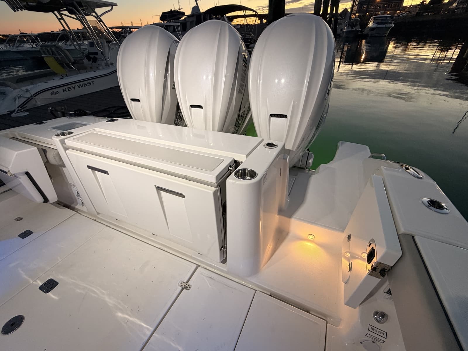 2022 Pursuit S378 - Photo 24
