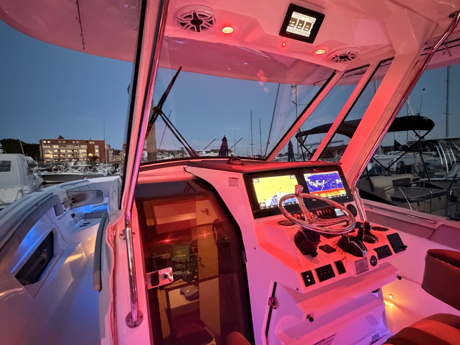 2022 Pursuit S378 - Photo 4