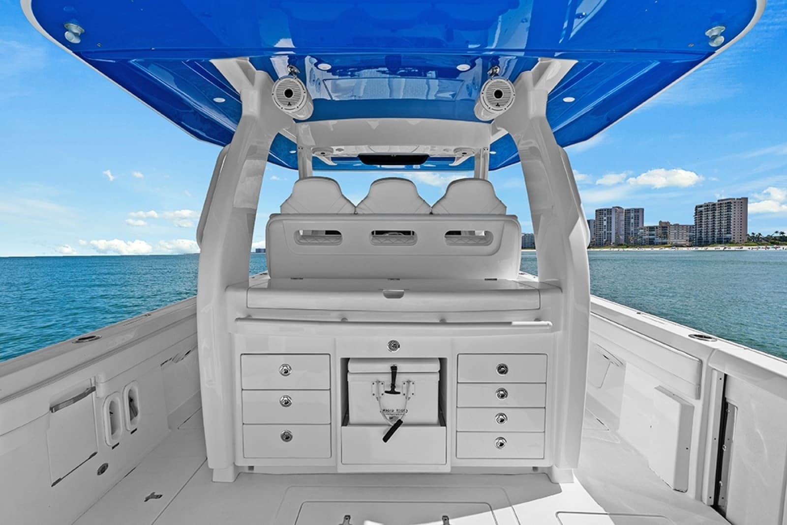 2022 Intrepid 427 Nomad FE - Photo 18