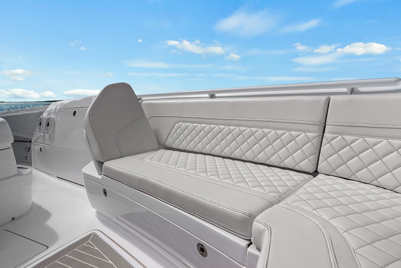 2022 Intrepid 427 Nomad FE - Photo 50