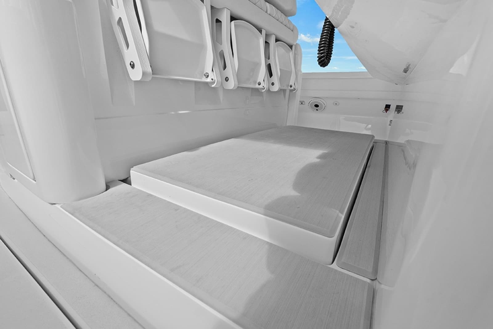2022 Intrepid 427 Nomad FE - Photo 36