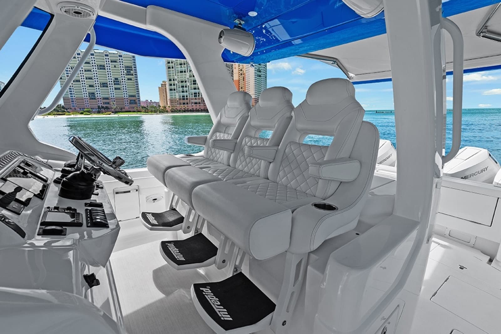 2022 Intrepid 427 Nomad FE - Photo 9