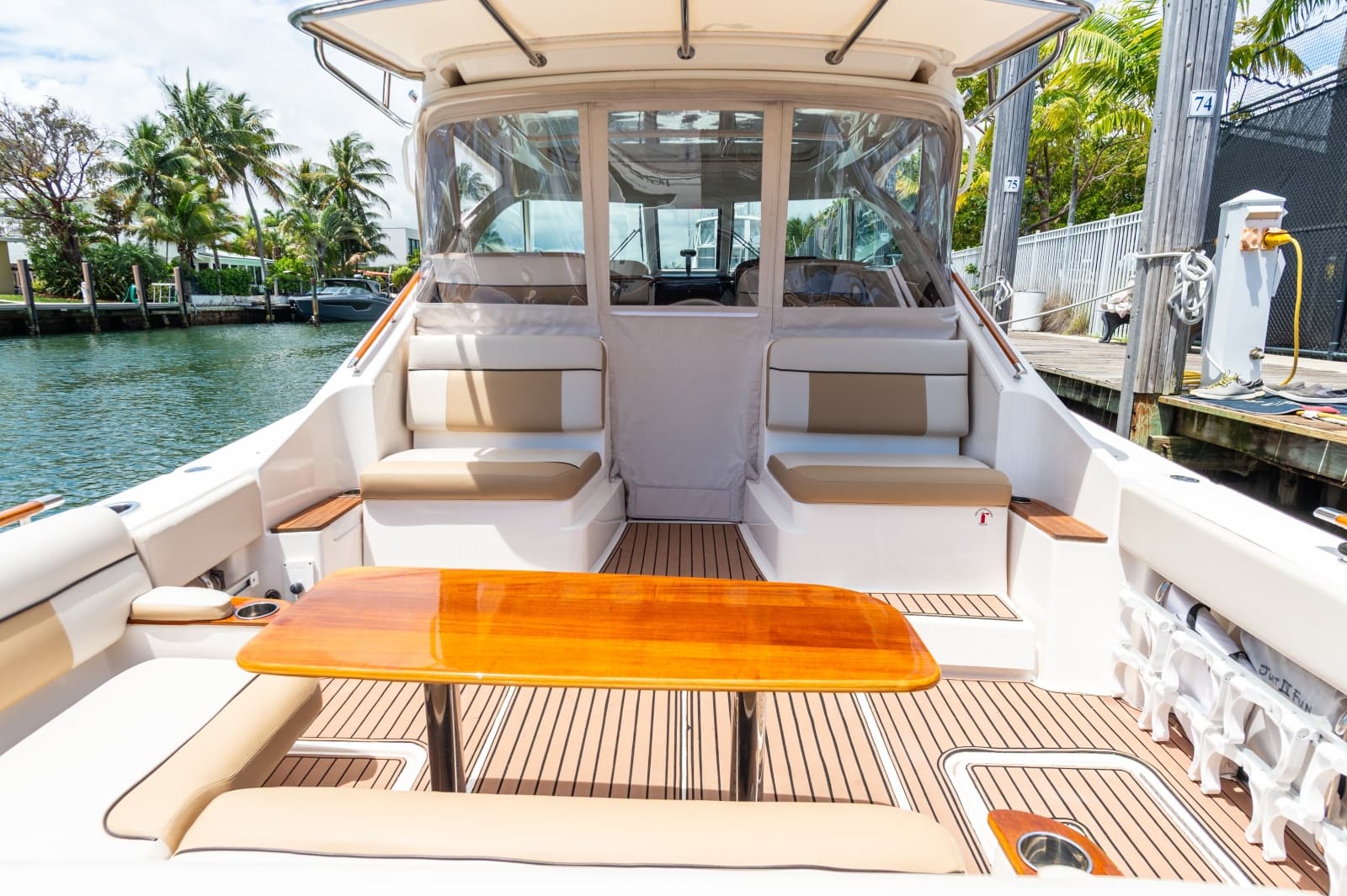 2013 Tiara Yachts 3600 Coronet - Photo 10