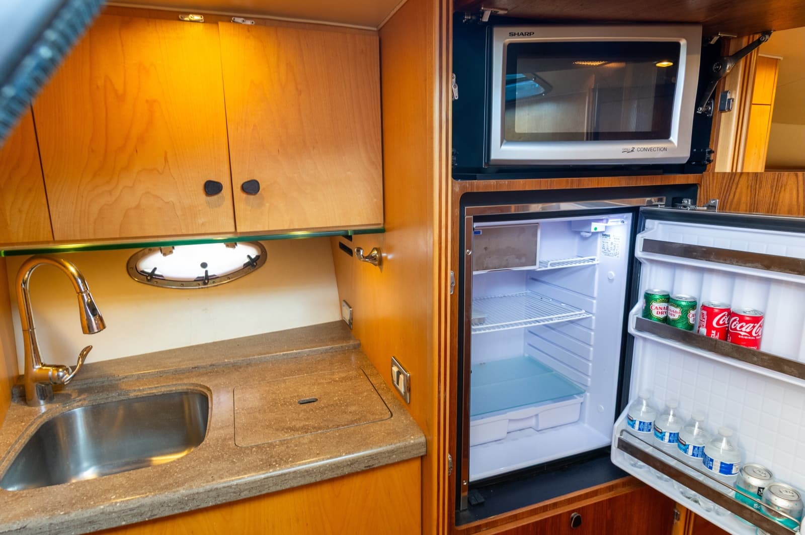 2013 Tiara Yachts 3600 Coronet - Photo 14