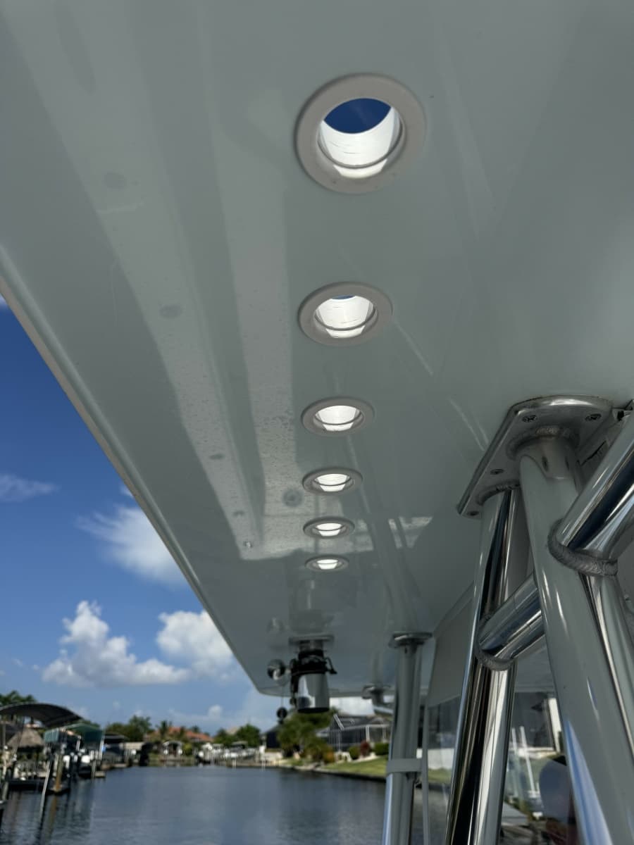 2013 Invincible 36 Open Fisherman - Photo 18