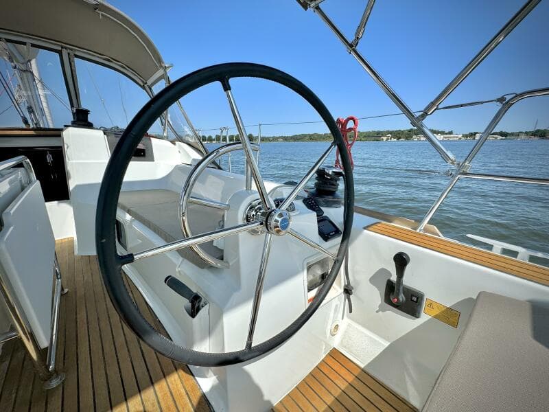 2015 Jeanneau 379 - Photo 25