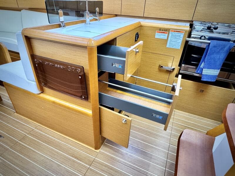 2015 Jeanneau 379 - Photo 45