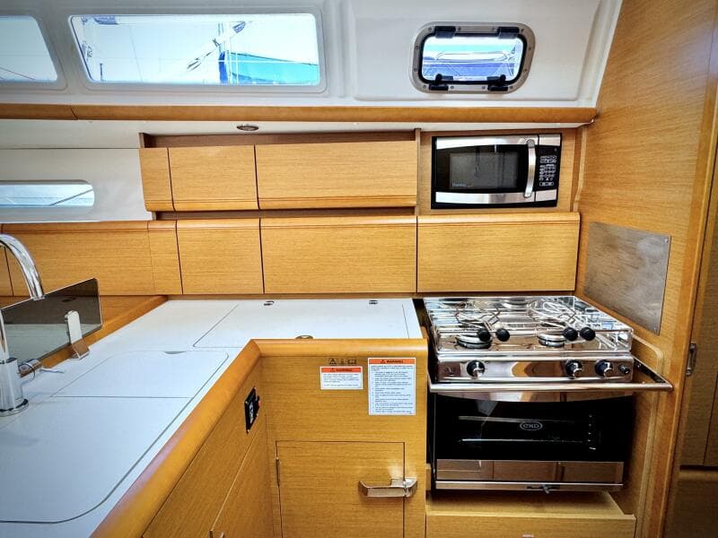 2015 Jeanneau 379 - Photo 42