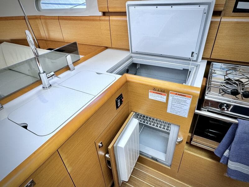 2015 Jeanneau 379 - Photo 43