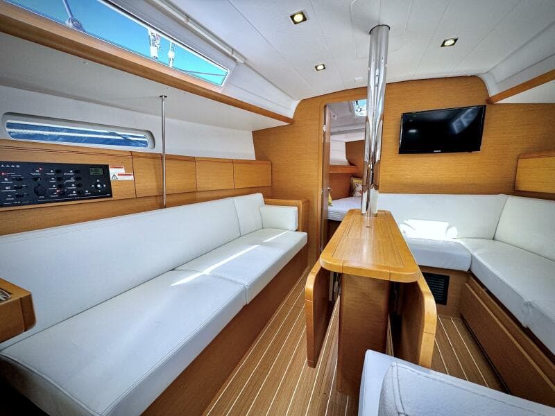 2015 Jeanneau 379 - Photo 4