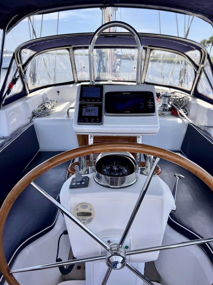 2001 Hylas 54 RS - Photo 10