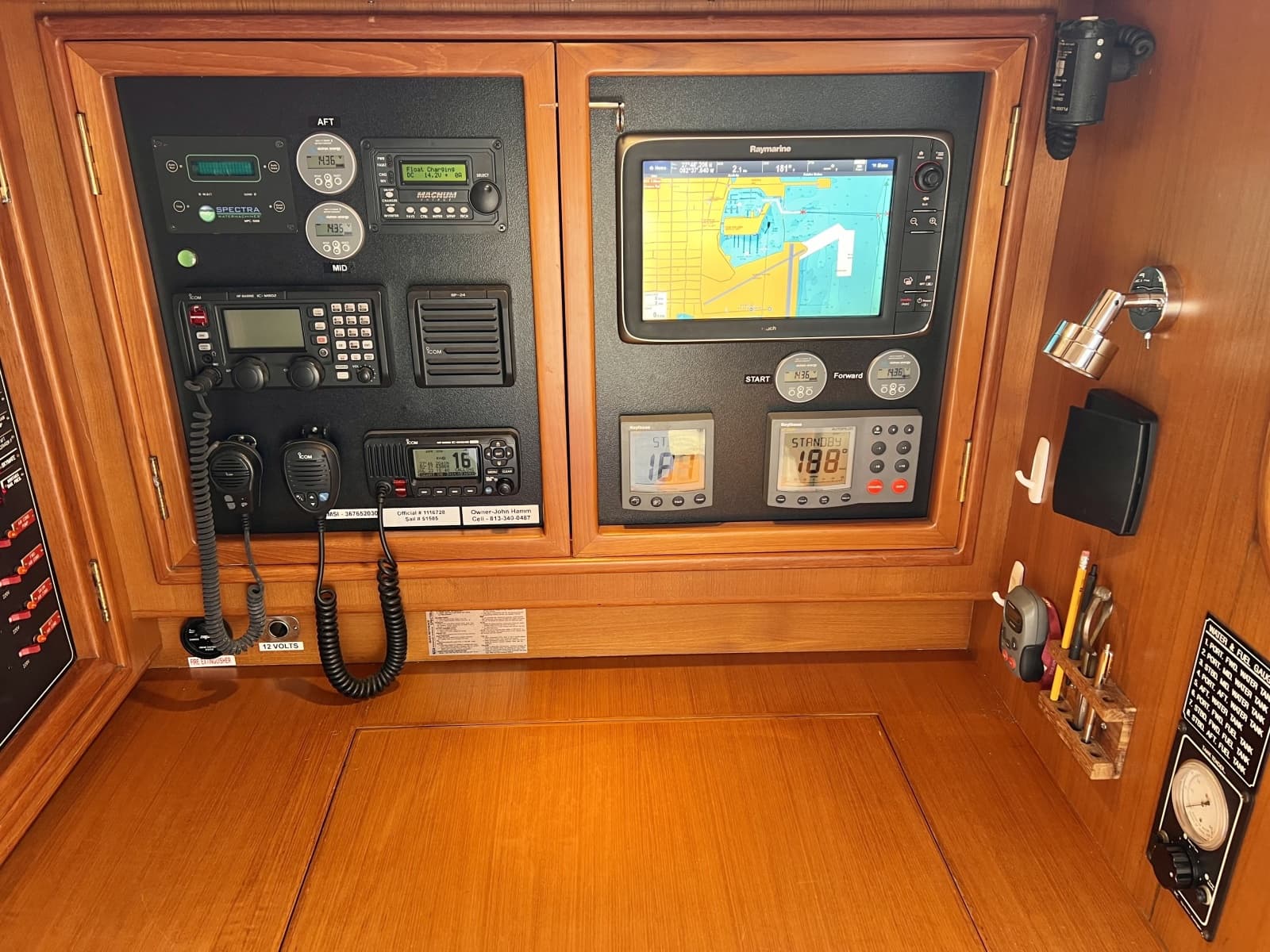 2001 Hylas 54 RS - Photo 30