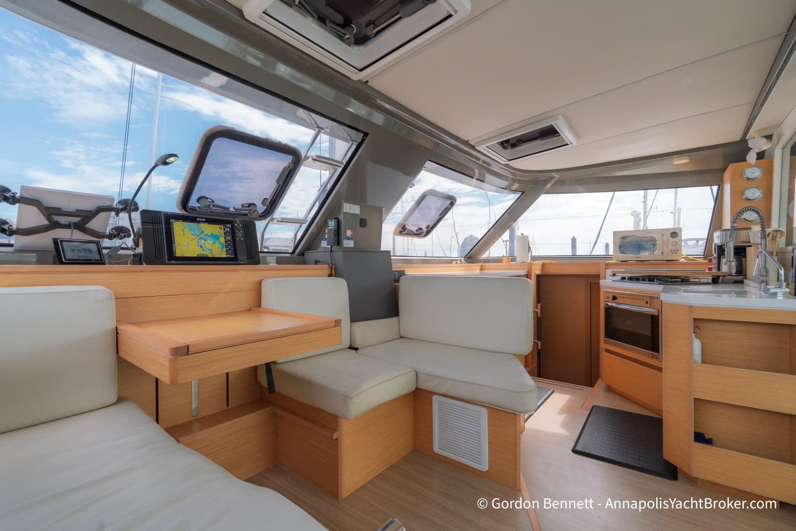 2019 Nautitech 40 Open - Photo 38