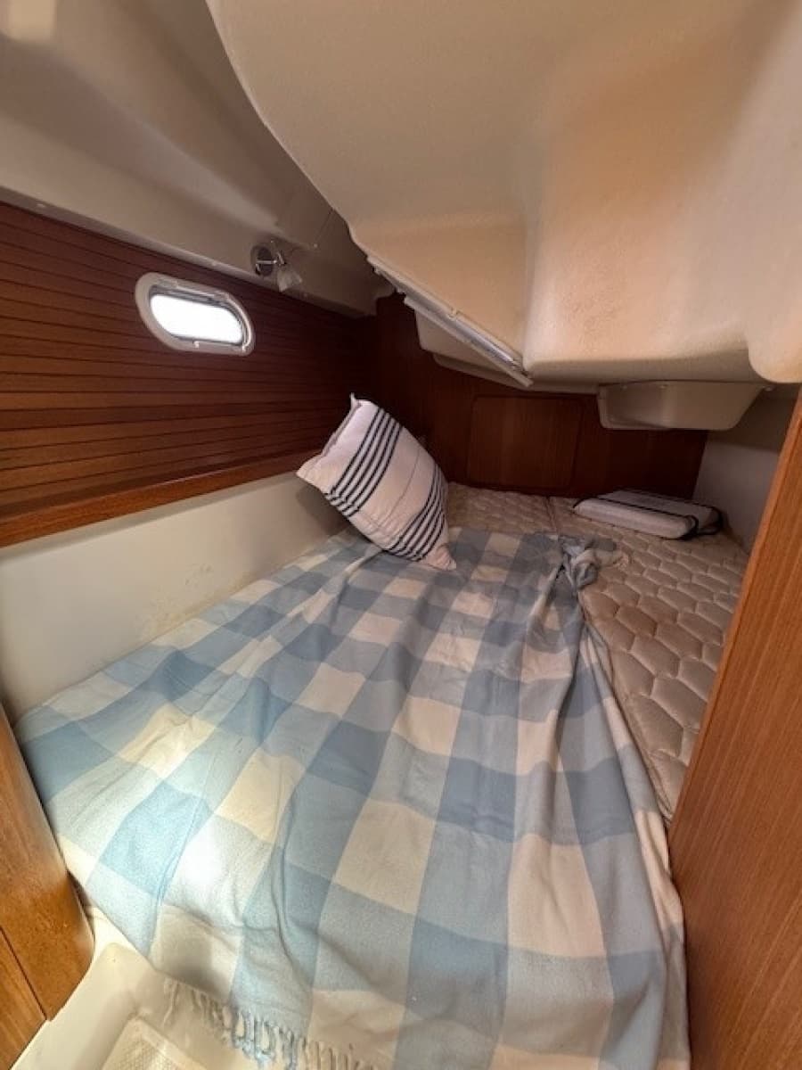 2015 Catalina 315 - Photo 24