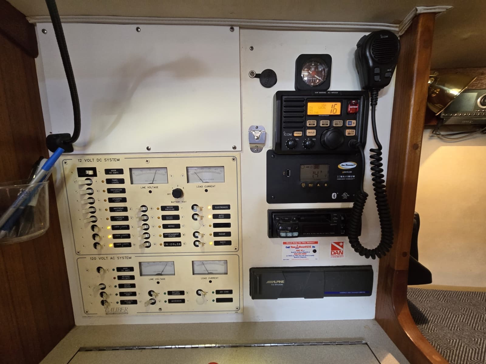 1994 Caliber 35 - Photo 35