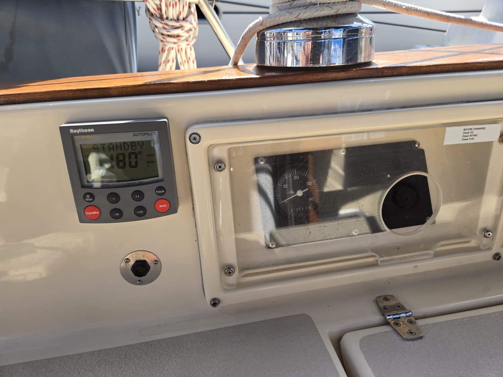 1994 Caliber 35 - Photo 27