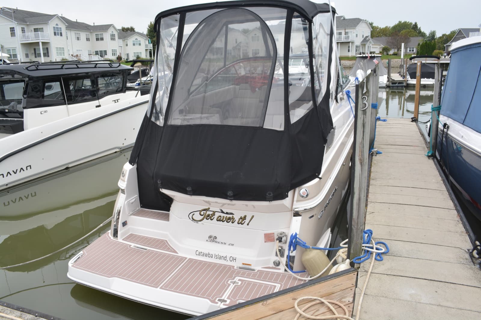 2014 Regal 28 Express - Photo 6
