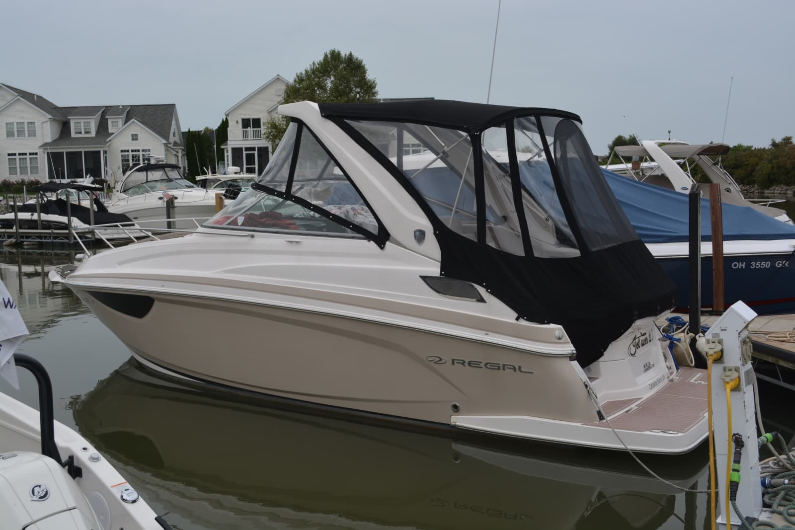 2014 Regal 28 Express - Photo 1